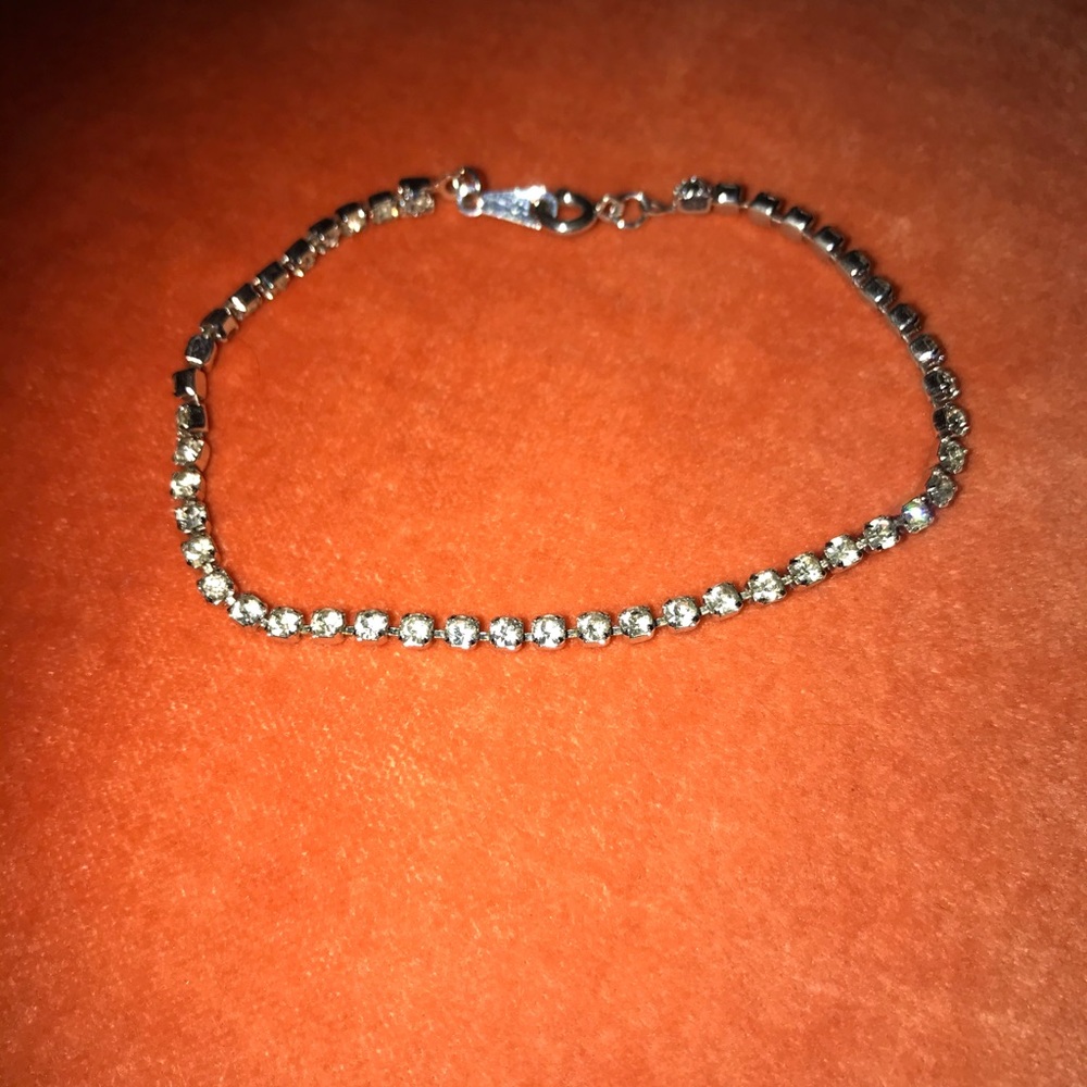 Diamond (faux) tennis bracelet
